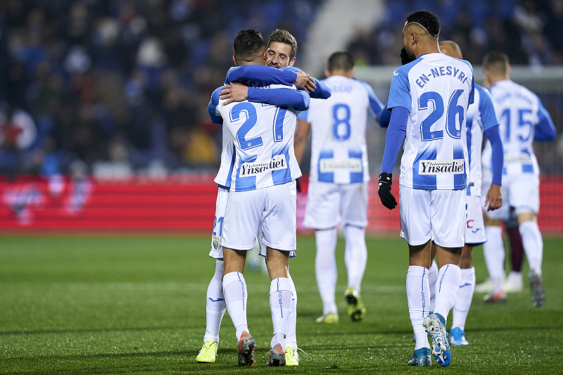 深圳男篮发布备战花絮，国际比赛日扳平良机，西甲任务艰巨，赛程密集仍需轮换的简单介绍